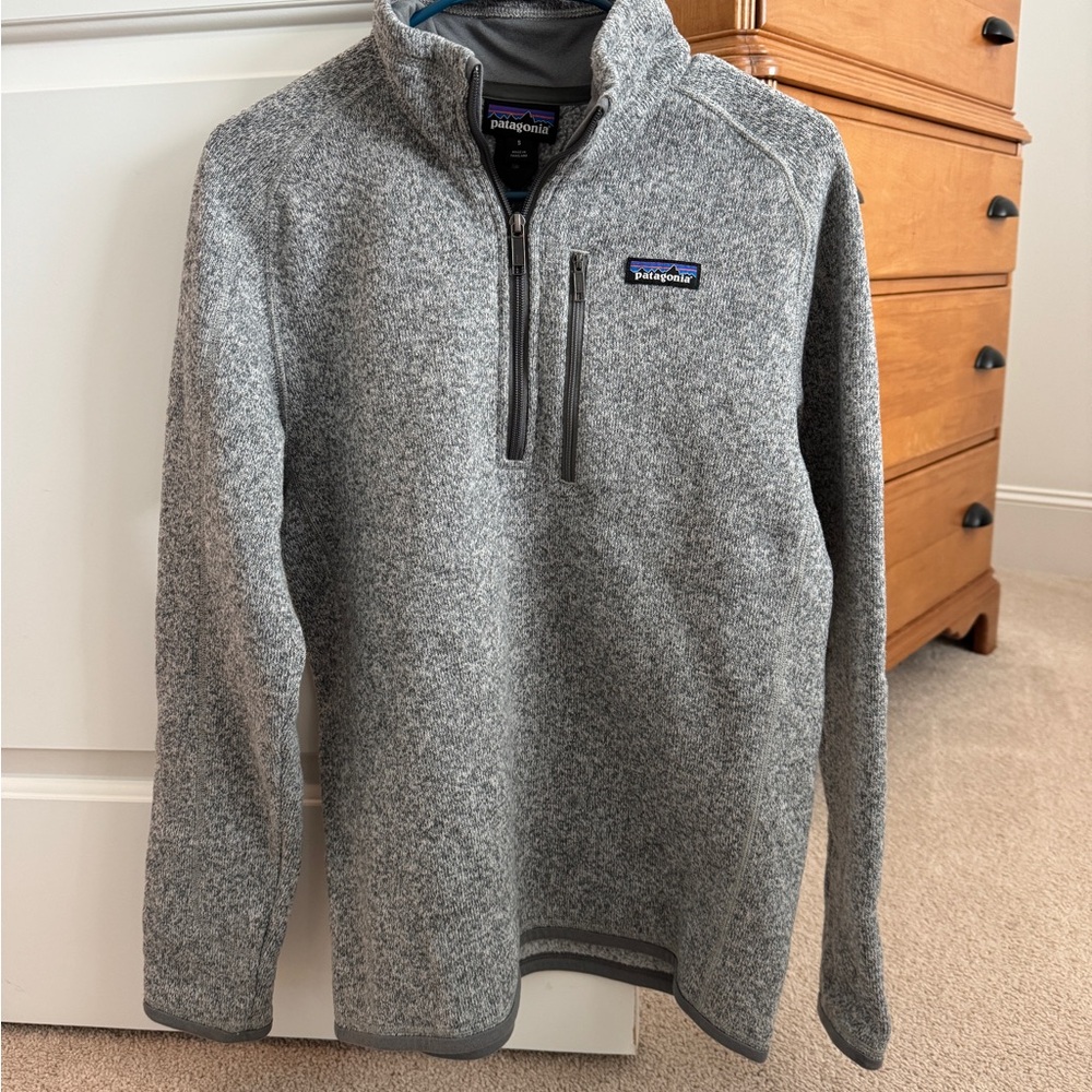 Patagonia Men's Gray Sweater
